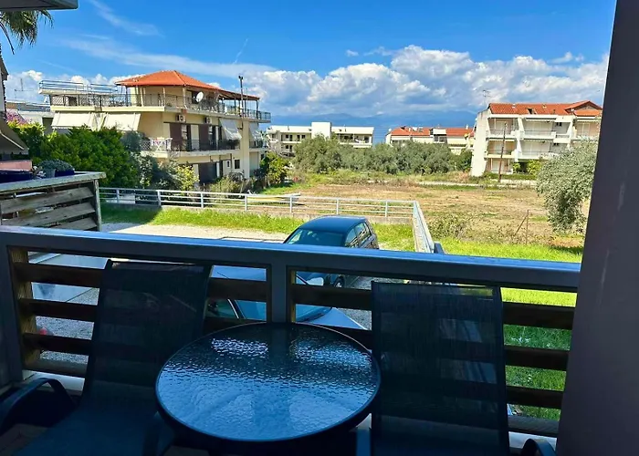Cozy Apartment Kamena Vourla