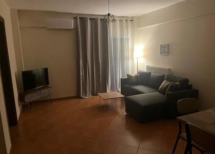 Cozy Apartment Kamena Vourla