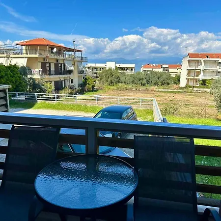 Cozy Apartment Kamena Vourla Exterior photo