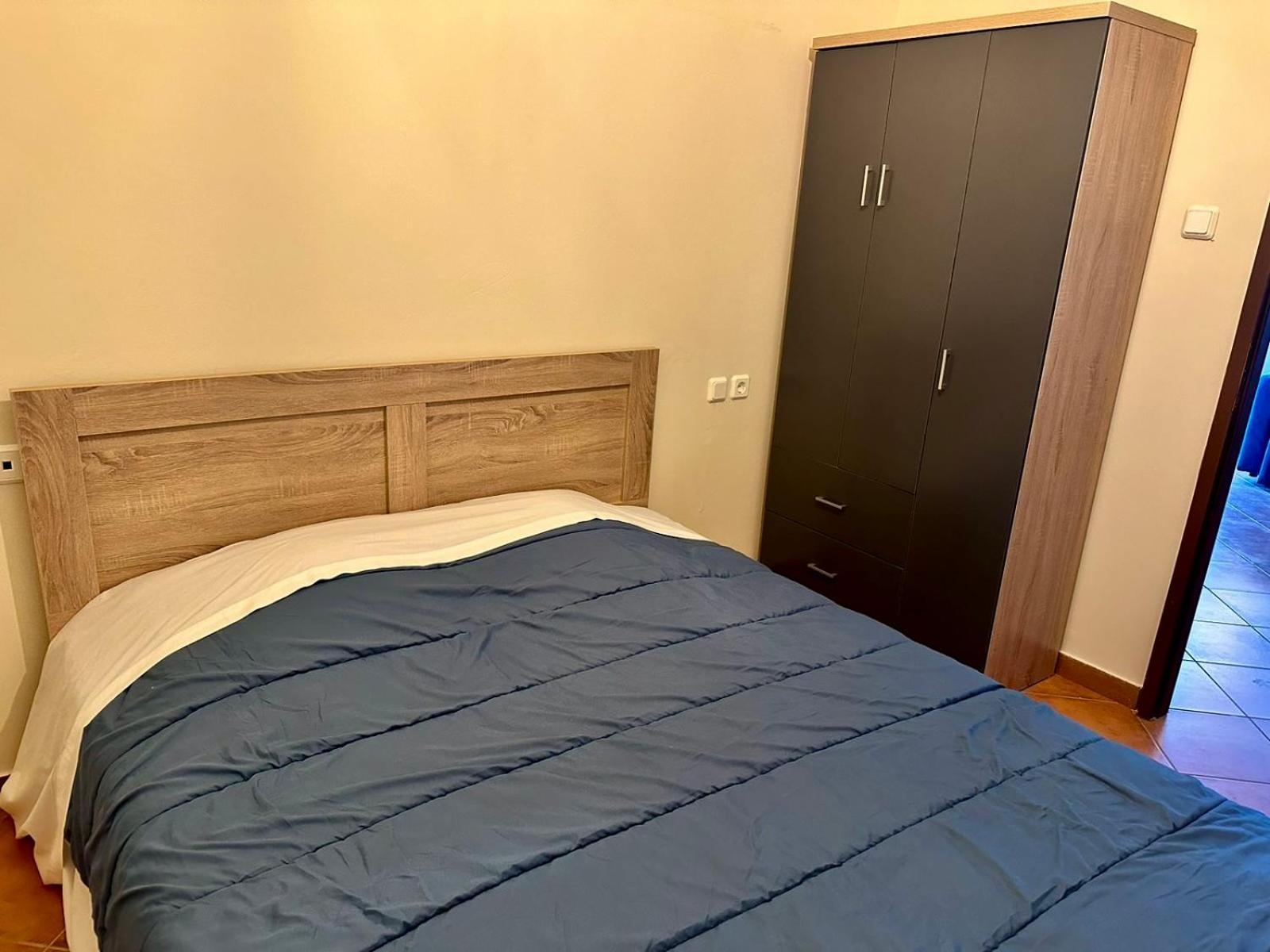 Cozy * Kamena Vourla